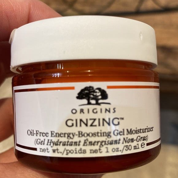 Origins GinZing ultra Hydrating Energy Boosting Cream - “clean beauty” - Picture 3 of 7